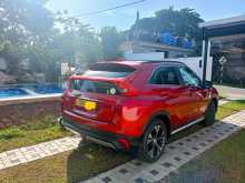 https://riyasewana.com/uploads/mitsubishi-eclipse-cross-2019-1816255912573.jpg
