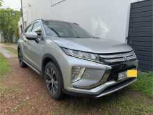 https://riyasewana.com/uploads/mitsubishi-eclipse-cross-2019-319183312522.jpg