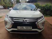 https://riyasewana.com/uploads/mitsubishi-eclipse-cross-2020-2412483212011.jpg