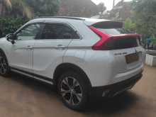 https://riyasewana.com/uploads/mitsubishi-eclipse-cross-2020-3118271612963.jpg