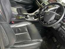 https://riyasewana.com/uploads/mitsubishi-eclipse-cross-2690003524.jpg