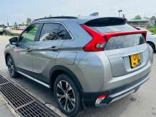 https://riyasewana.com/uploads/mitsubishi-eclipse-cross-2723361824883.jpg