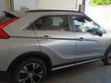 https://riyasewana.com/uploads/mitsubishi-eclipse-cross-2790216792.jpg
