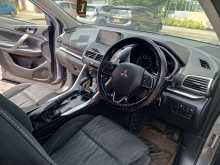 https://riyasewana.com/uploads/mitsubishi-eclipse-cross-291128424353.jpg