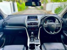 https://riyasewana.com/uploads/mitsubishi-eclipse-cross-3015520224863.jpg