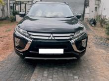 https://riyasewana.com/uploads/mitsubishi-eclipse-cross-317373017055.jpg