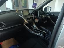 https://riyasewana.com/uploads/mitsubishi-eclipse-cross-813053817366.jpg