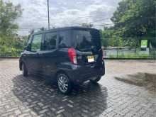 https://riyasewana.com/uploads/mitsubishi-ek-space-2016-1514404212174.jpg