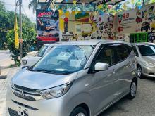 https://riyasewana.com/uploads/mitsubishi-ek-space-221383417635.jpg