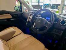 https://riyasewana.com/uploads/mitsubishi-ek-wagon-25125217462.jpg
