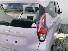 https://riyasewana.com/uploads/mitsubishi-ek-wagon-2612162622632.jpg