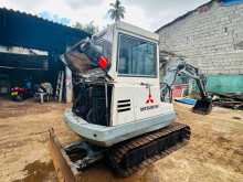 Mitsubishi Excavator 2000 Heavy-Duty