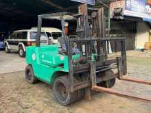 https://riyasewana.com/uploads/mitsubishi-fork-lift-182048244091.jpg