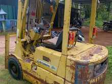 Mitsubishi Forklift 2000 Heavy-Duty