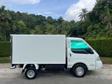 https://riyasewana.com/uploads/mitsubishi-freezer-5-2000-146000912263.jpg