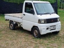 Mitsubishi Freezer Truck 2002 Lorry