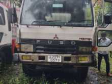 Mitsubishi Fuso 16 12 1995 Lorry