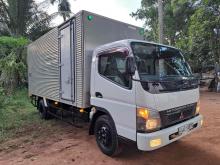 Mitsubishi Fuso 2011 Lorry