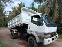 Mitsubishi Fuso 1999 Lorry