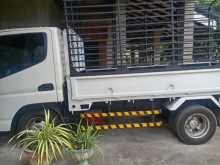 Mitsubishi Fuso 2004 Lorry