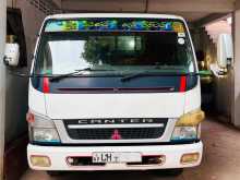Mitsubishi Fuso 2010 Lorry