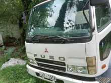 Mitsubishi Fuso Fighter 2001 Lorry