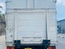 https://riyasewana.com/uploads/mitsubishi-fuso-fighter-2007-3111050612314.jpg