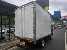 https://riyasewana.com/uploads/mitsubishi-fuso-freezer-2011-166064912233.jpg
