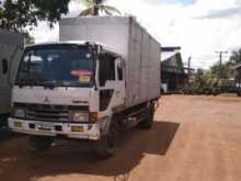 Mitsubishi Fuso 1982 Lorry