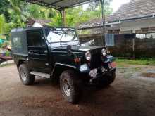 Mitsubishi Jeep 1976 Crew Cab