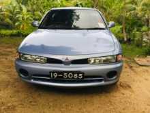 https://riyasewana.com/uploads/mitsubishi-galant-1993-1921154112082.jpg