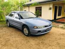 https://riyasewana.com/uploads/mitsubishi-galant-1993-1921154112433.jpg