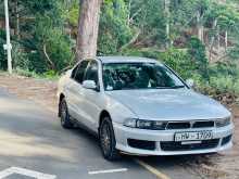 Mitsubishi GALANT 2000 Car