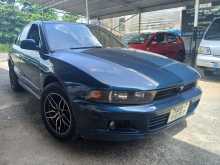 Mitsubishi GALANT 1999 Car