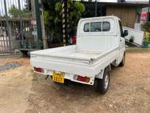 https://riyasewana.com/uploads/mitsubishi-gbdu61t-2004-412281612534.jpg