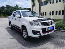 https://riyasewana.com/uploads/mitsubishi-hilux-trd-31608204272.jpg