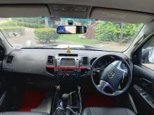 https://riyasewana.com/uploads/mitsubishi-hilux-trd-31611086835.jpg