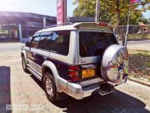 https://riyasewana.com/uploads/mitsubishi-intercooler-pajero-1992-712390612813.jpg