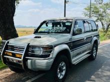 Mitsubishi INTERCOOLER TURBO 2800 1994 SUV