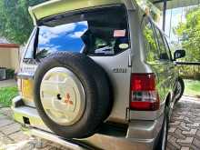 Mitsubishi IO Pajero GDI 4WD 2003 SUV