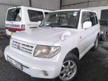 Mitsubishi Pajero IO 1999 SUV