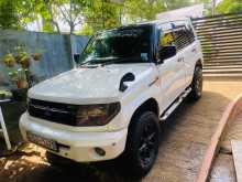 Mitsubishi Pajero Io 1999 SUV
