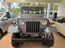 Mitsubishi J24 1981 SUV