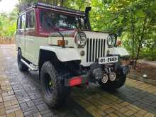 Mitsubishi J36 1979 SUV