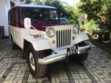 Mitsubishi J36 4DR5 1982 SUV