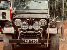 Mitsubishi J44 1980 SUV