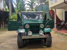 Mitsubishi J44 1976 SUV