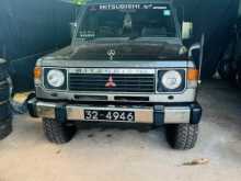 Mitsubishi Mitsubishi 1989 SUV