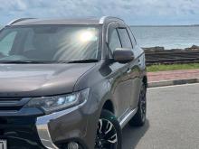 Mitsubishi Outlander 2015 SUV
