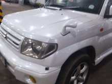Mitsubishi Jeep 1999 SUV